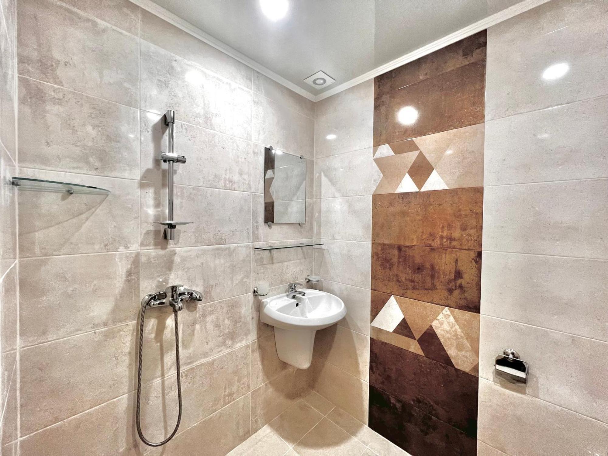 Chrystal Guest House Obzor Quarto foto