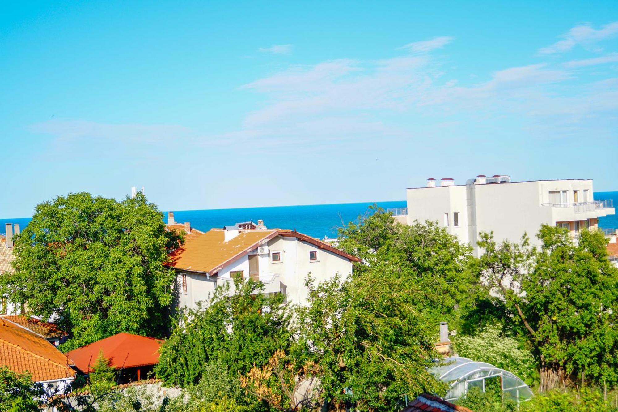 Chrystal Guest House Obzor Exterior foto